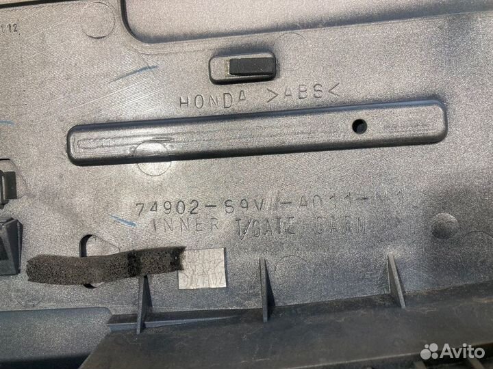 Спойлер крышки багажника Honda Pilot YF1 2002