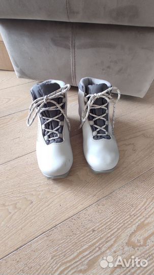 Ботинки лыжные разные размеры