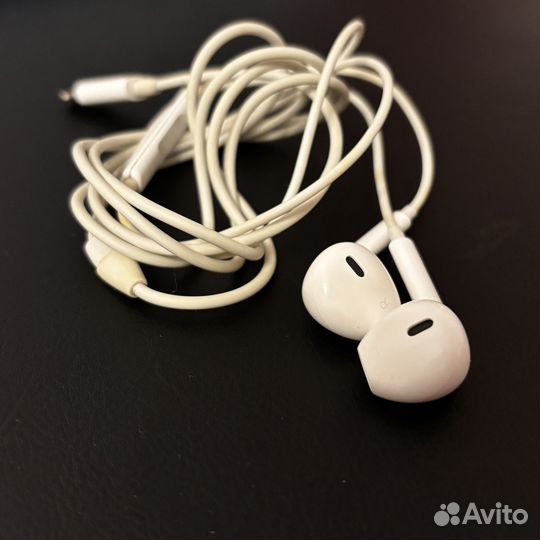 Наушники apple earpods lightning