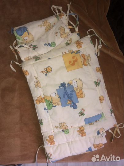 Бортики в детскую кроватку