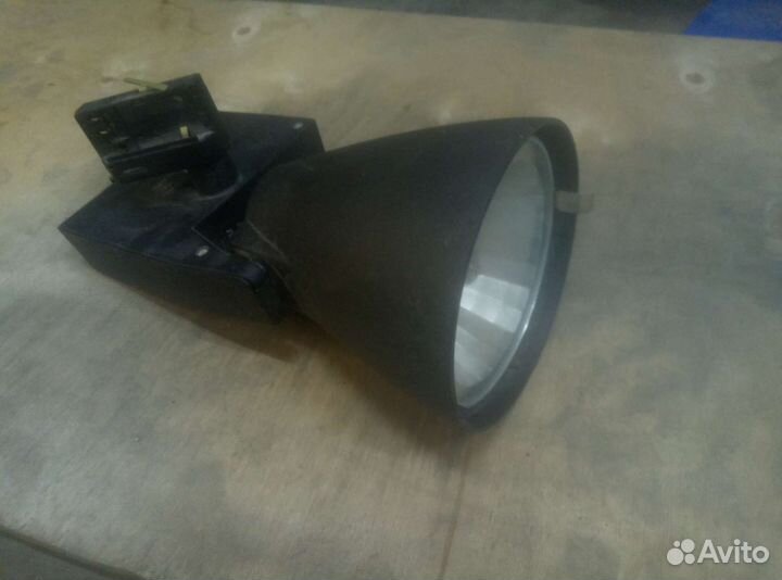 Трековые светильники бу