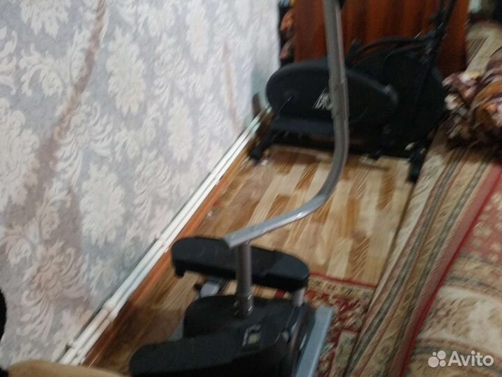 Эллиптический тренажер