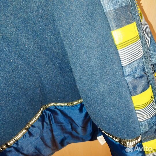 Демисезонная куртка