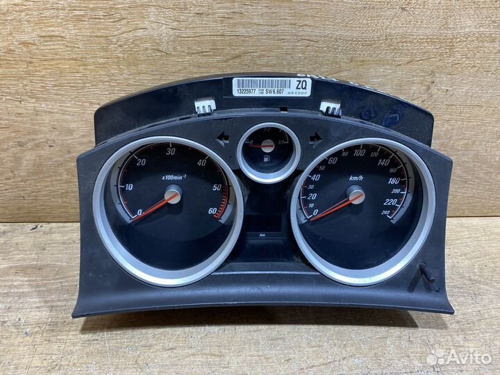 Панель приборов Opel Astra H дизель 112731