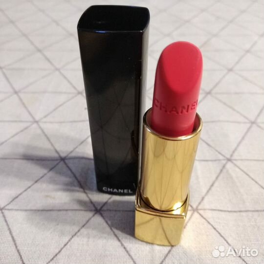 Chanel помада