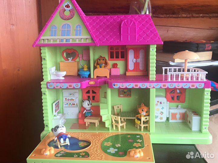Кукольный домик