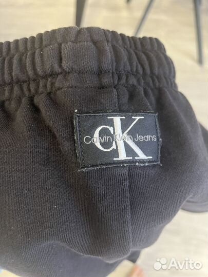 Продам женские штаны Calvin Klein Jeanc