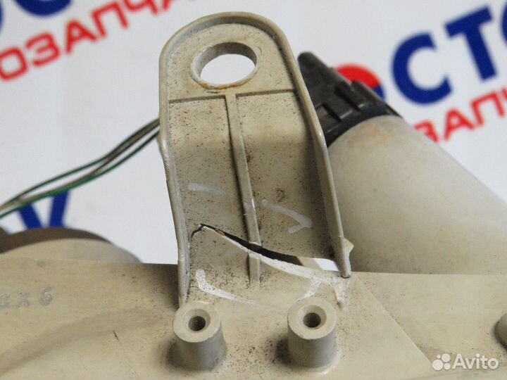 Фара Право toyota succeed NCP58G, NCP51V, NCP55V, NCP59G, NLP51V