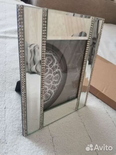 Фоторамка зеркальная со стразами