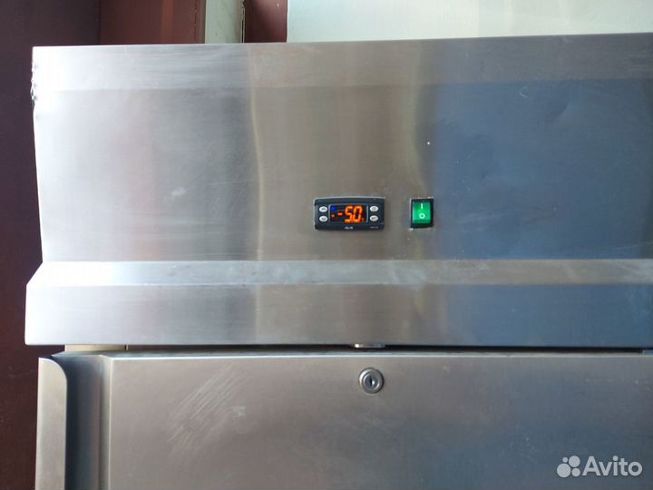 Холодильник из нержавеющей стали 0 +8 б/у