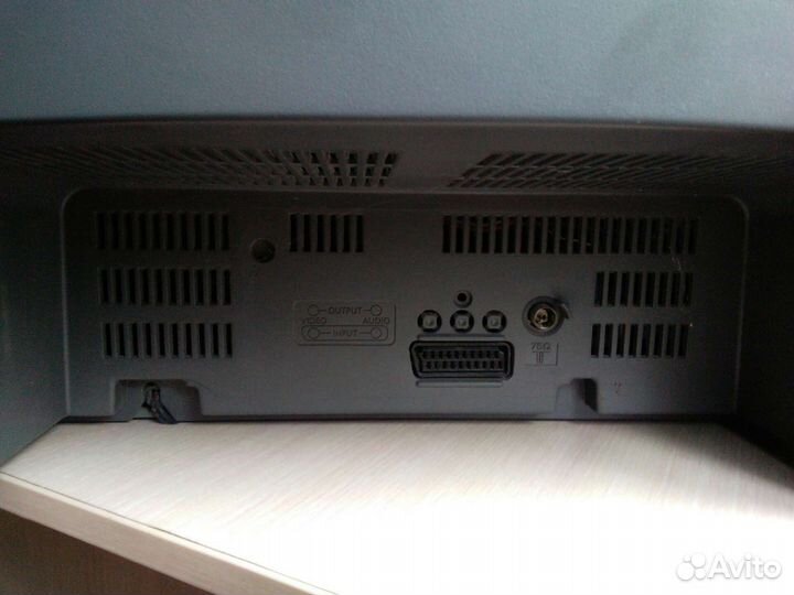 Телевизор samsung