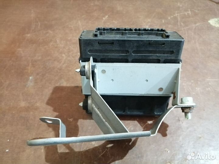 Блок управления АКПП mitsubishi outlander XL (3.0)