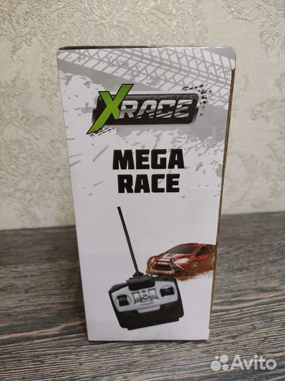 Машинка на пульте