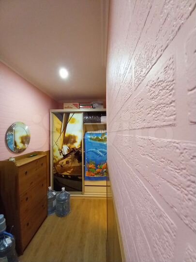 2-к. квартира, 58 м², 1/3 эт.