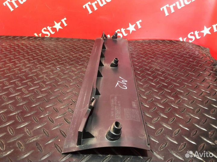 Накладка задней стенки салона