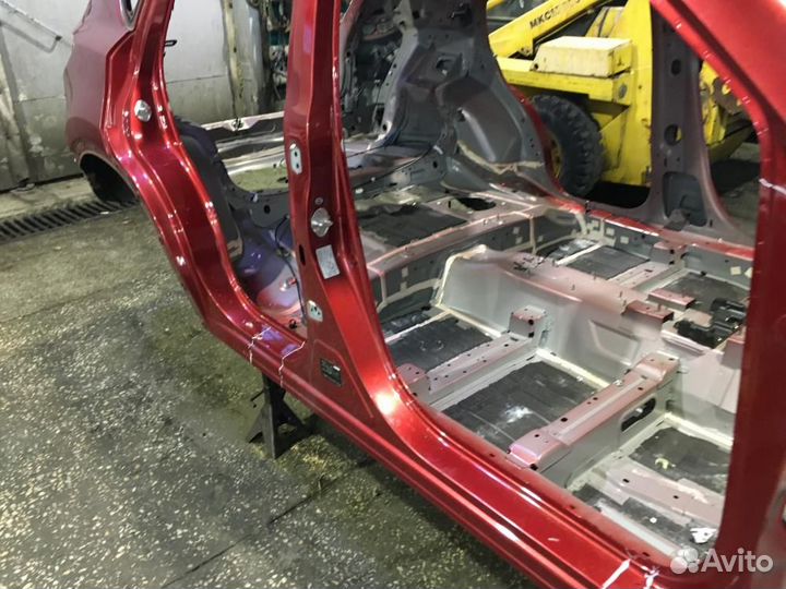 Стойка центральная правая Mazda CX-5 KE 2011-2017