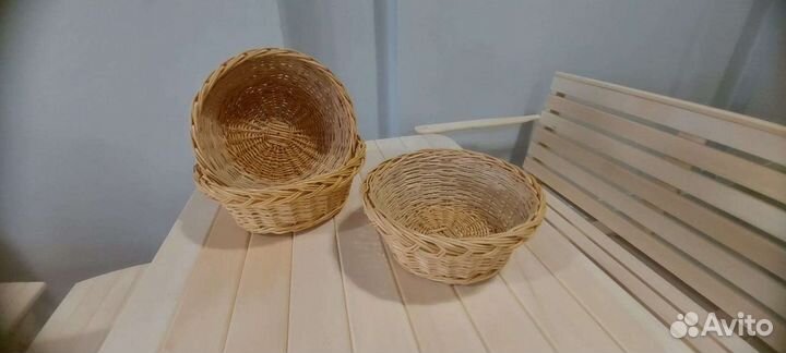 Корзины плетеные из ивовой лозы