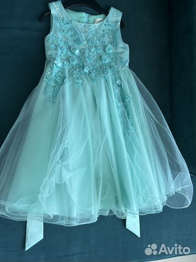 Платье для девочки нарядное