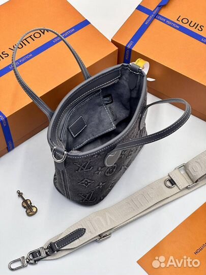 Джинсовая сумка Louis Vuitton