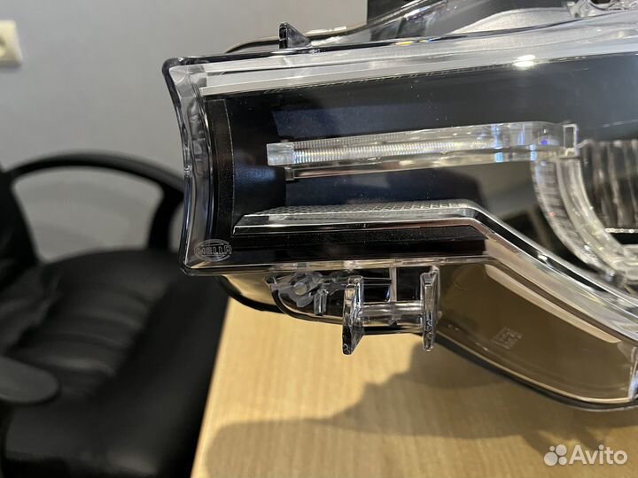 Левая водительская фара BMW F30 рестайл LED