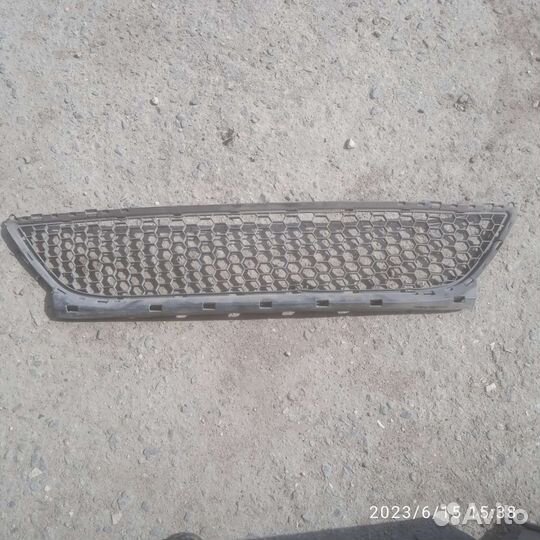 Рено логан2012г