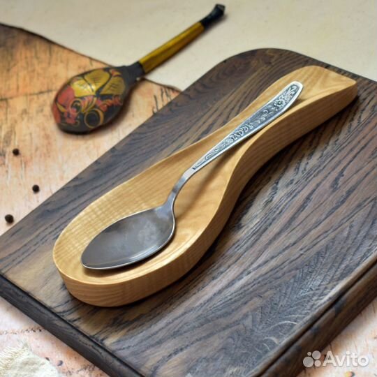 Деревянная подставка для ложки