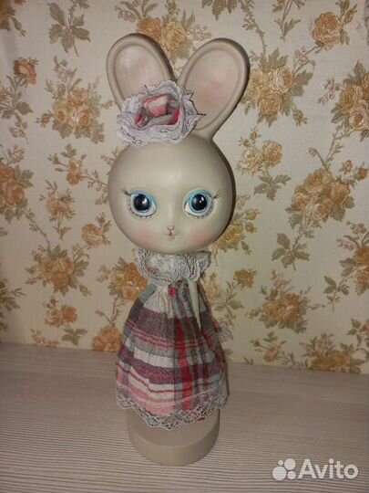 Статуэтка зайка