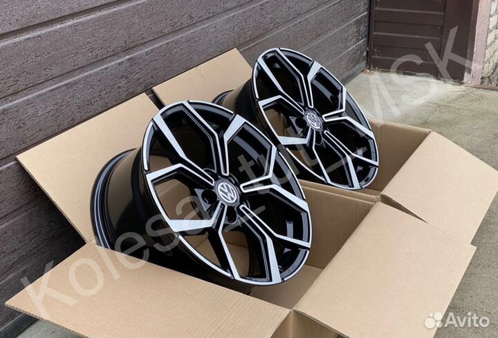 Диски Polo Rapid r17 5/100 Black Machined