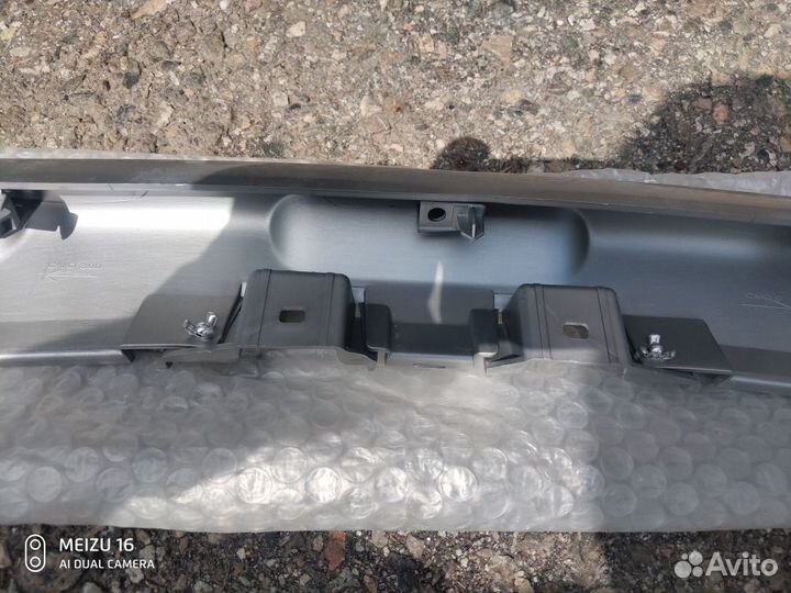 Накладка бампера перед Sandero Stepway 2