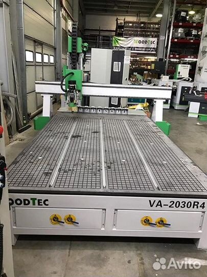 Фрезерно-гравировальный станок с WoodTec VA 2030