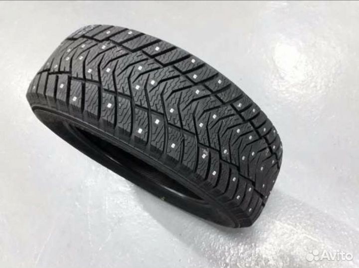 Yokohama Ice Guard IG65 275/45 R21