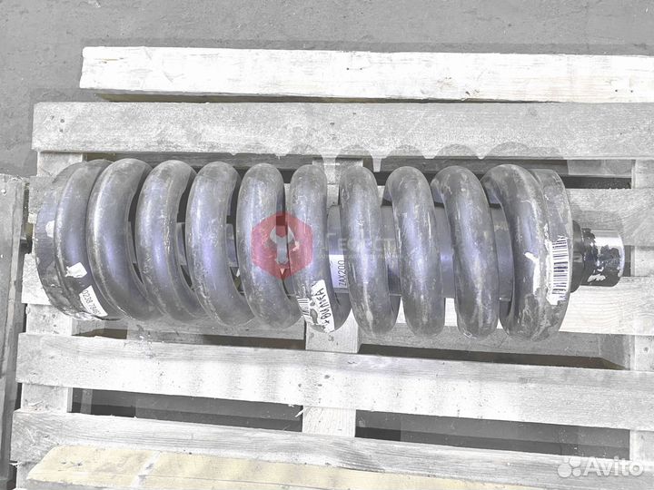 Натяжитель гусеницы Hyundai R370LC-7 81QA-15013