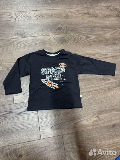 Новый комплект одежды на мальчика 80