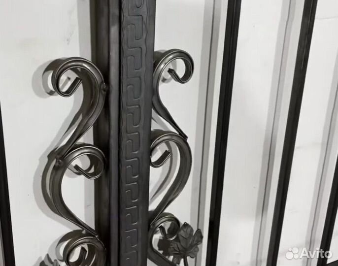 Кованые ворота и калитка