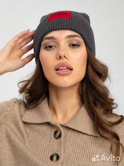 Шапка Hugo женская серая