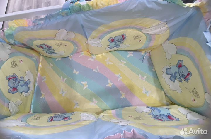 Комплект в кроватку с бортиками