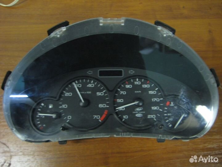 Панель приборов Peugeot 206 МКПП 1.4