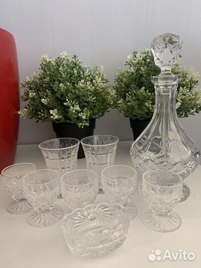Графин хрустальный