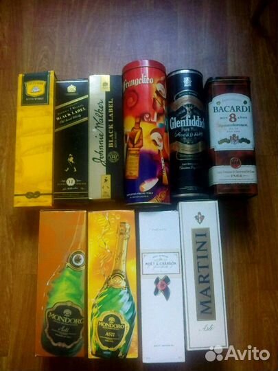 Пустые коробки из-под коньяка, виски, рома 90-00гг