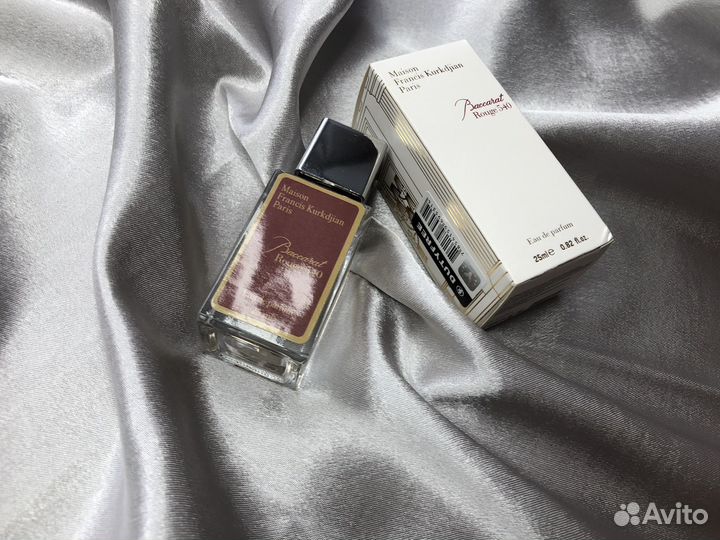 Туалетная вода бакарат 540