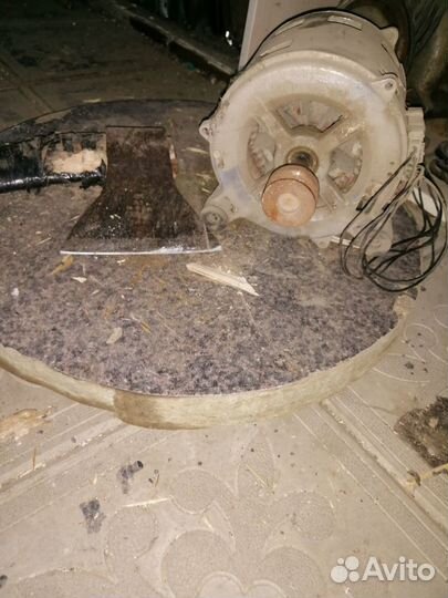 Электродвигатель от стиральной машины