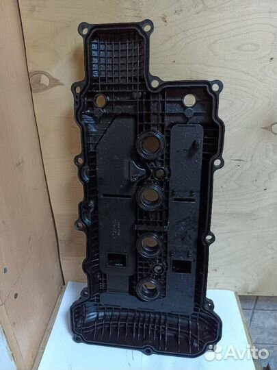 Клапанная крышка Kia Optima 224102E300