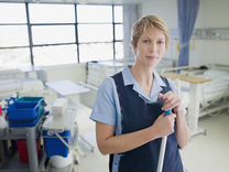 Подработка уборщицей 2 2 утро. Требуется уборщица. Требуется уборщица посудомойщица. Приглашаем на работу уборщиков. Клининг квартиры.