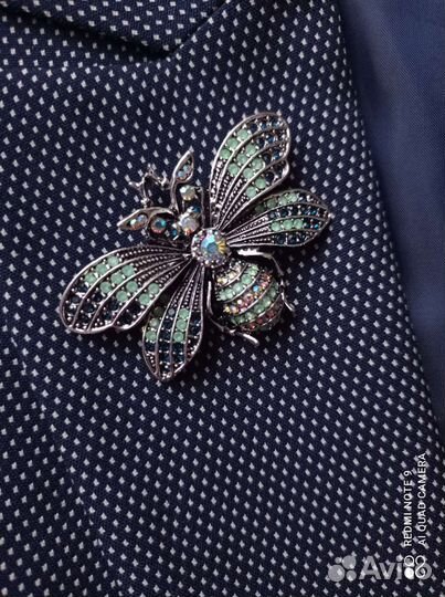 Брошь пчела, муха. Новая