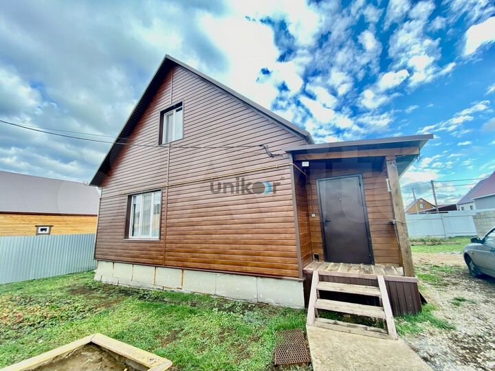 Дом 110 м² на участке 5 сот.