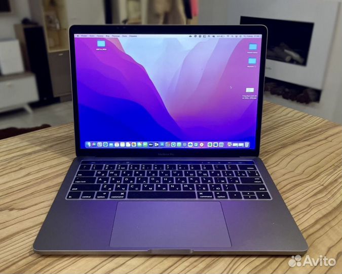 Macbook pro 13 2019 touch bar как новый