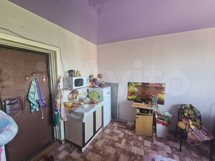 Комната 13 м² в 8-к., 8/9 эт.