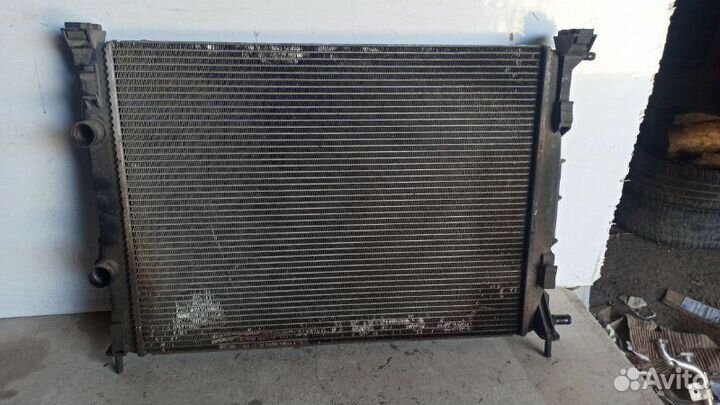 Радиатор двс Renault Scenic 1.5 K9K734 2008
