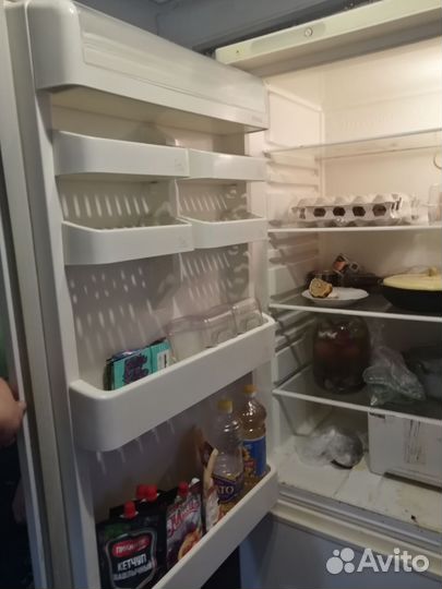 Холодильник Stinol