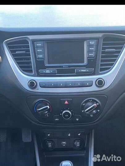 Штатная магнитола solaris 2017